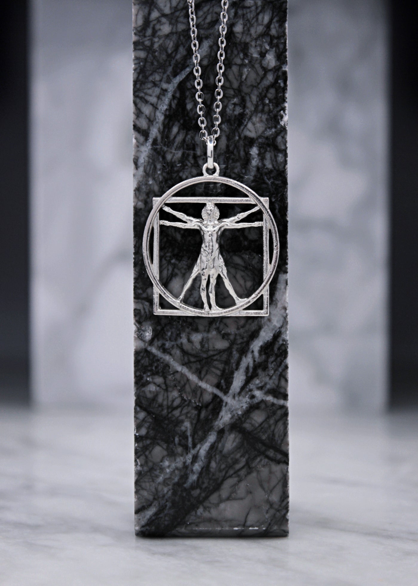 VITRUVIAN MAN PENDANT – aureofirenze